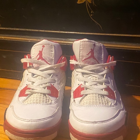 Retro Jordan 4s - Picture 8 of 16